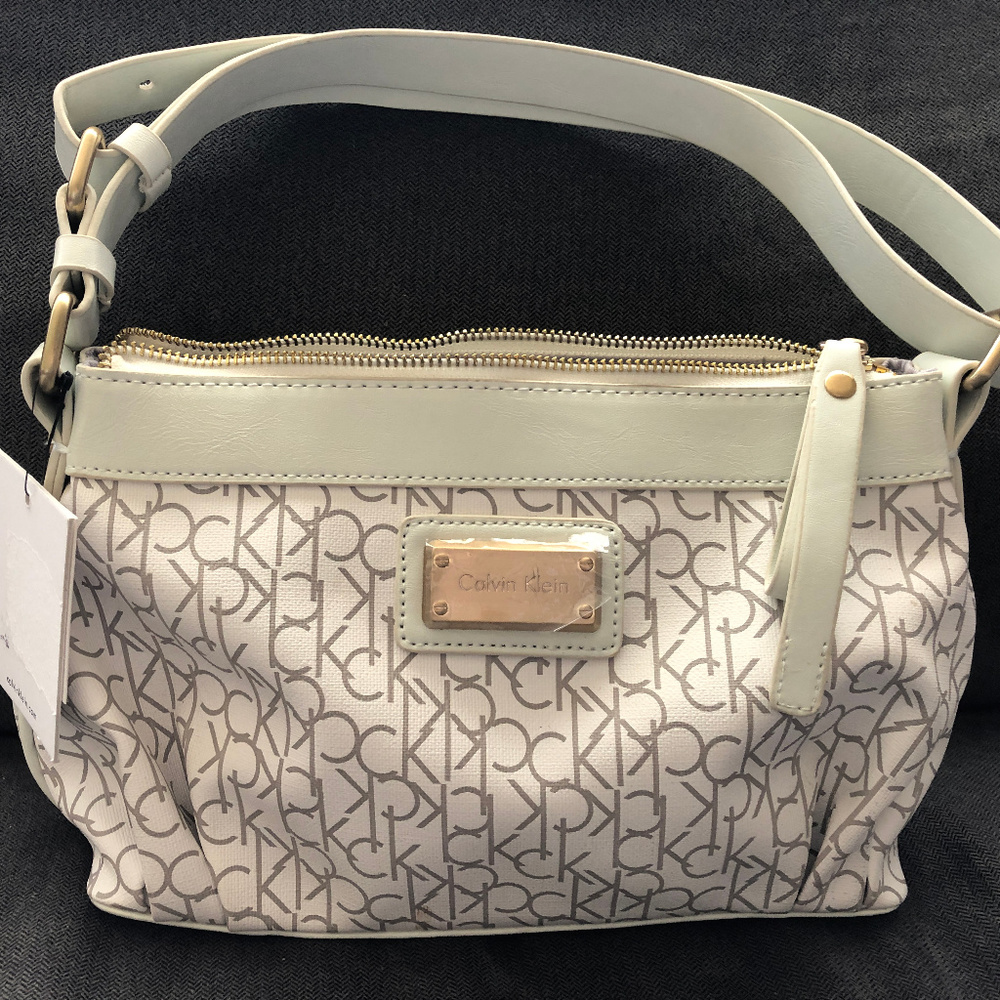 Calvin Klein White Leather Shoulder Purse